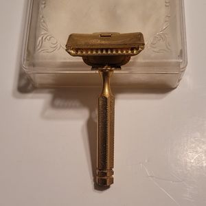 Vintage 1912-1916 GEM Junior Gold Shaving Razor
